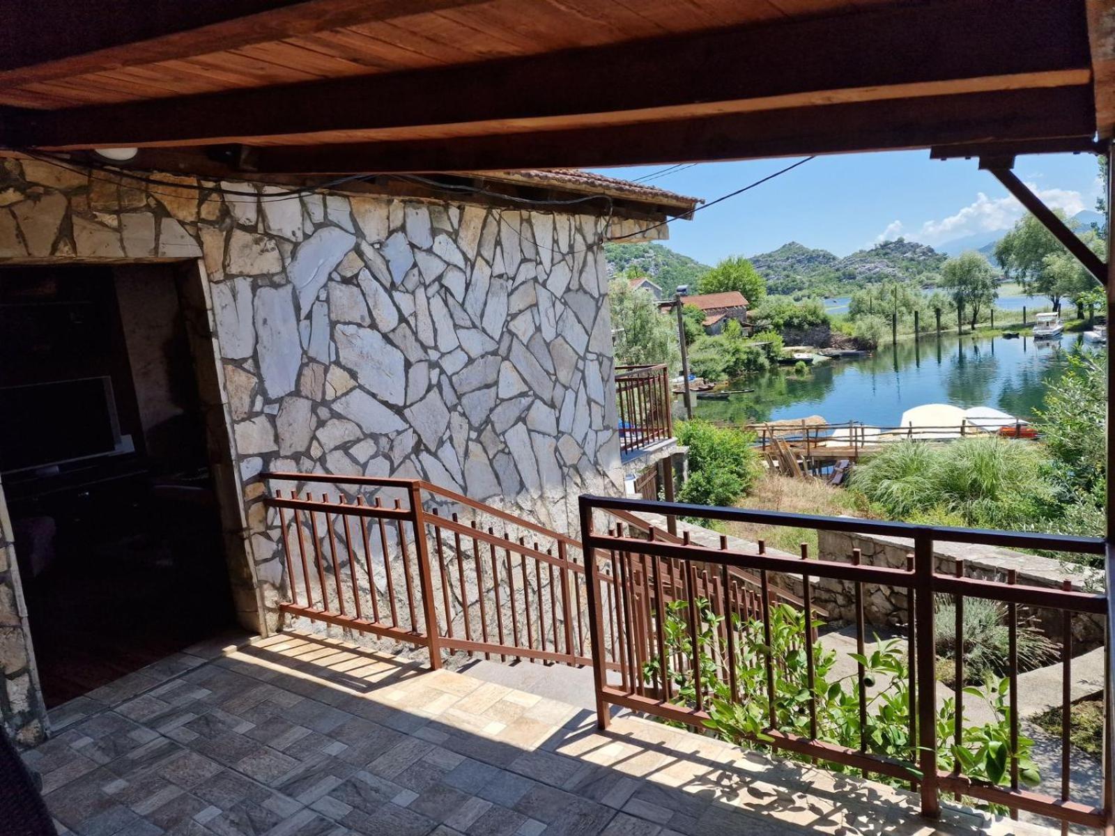 Lakeside Oasis Home Karuc المظهر الخارجي الصورة