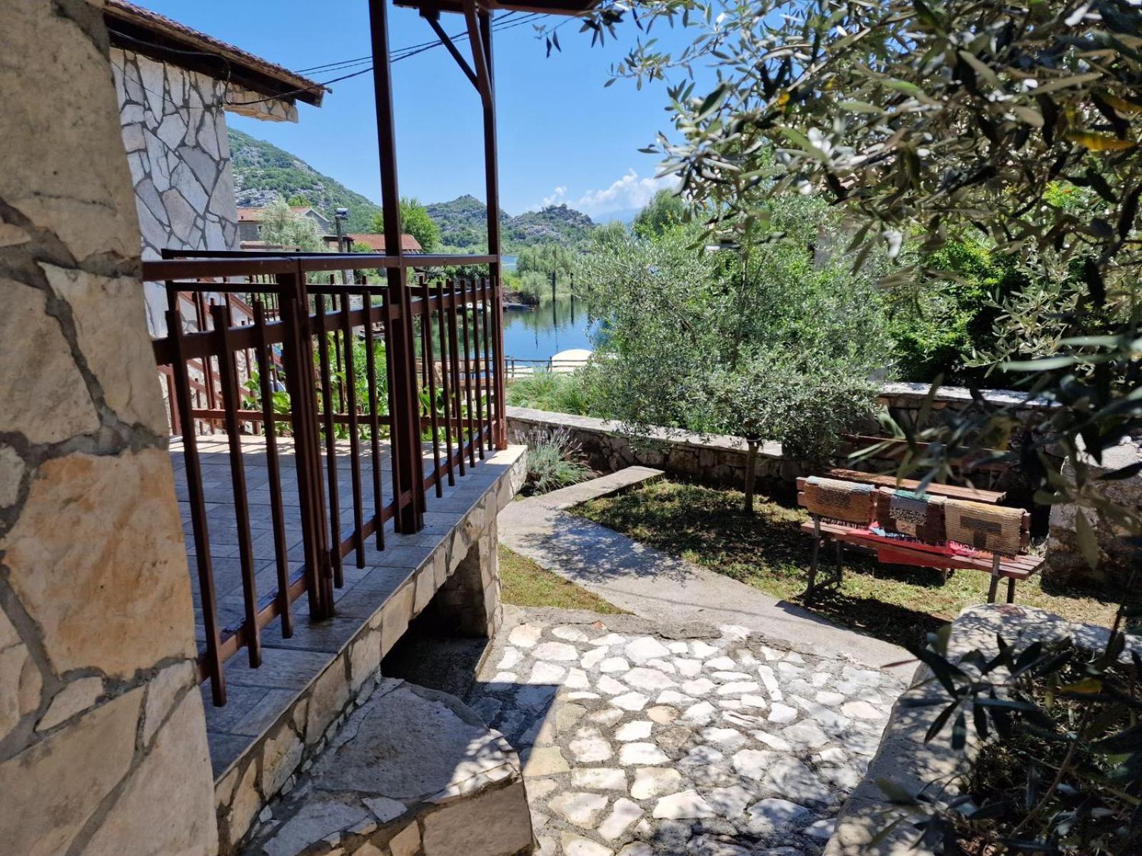 Lakeside Oasis Home Karuc المظهر الخارجي الصورة